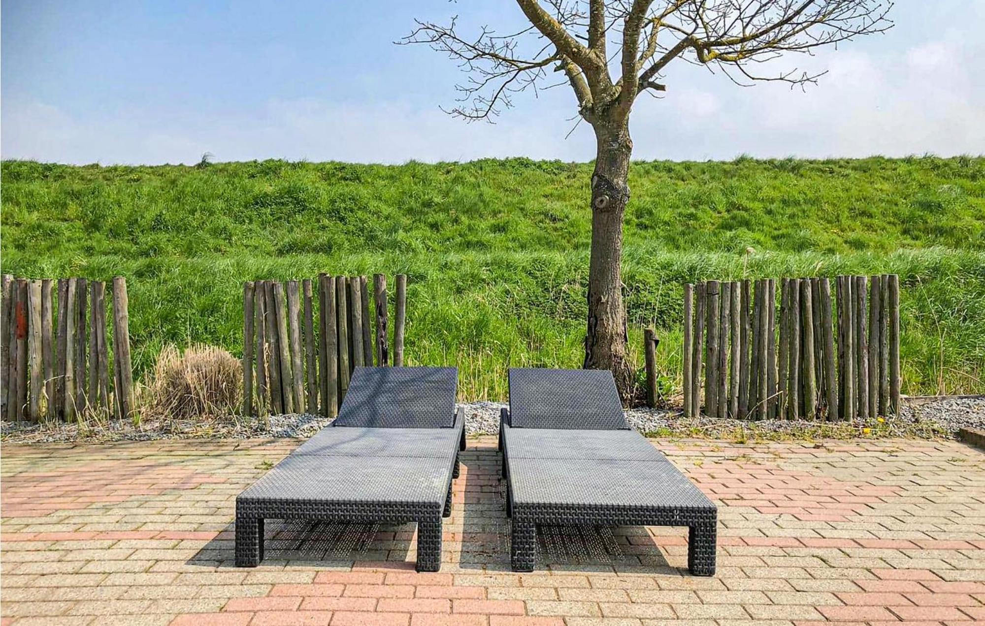 Beautiful Home In Sint-Annaland With Kitchen Zewnętrze zdjęcie
