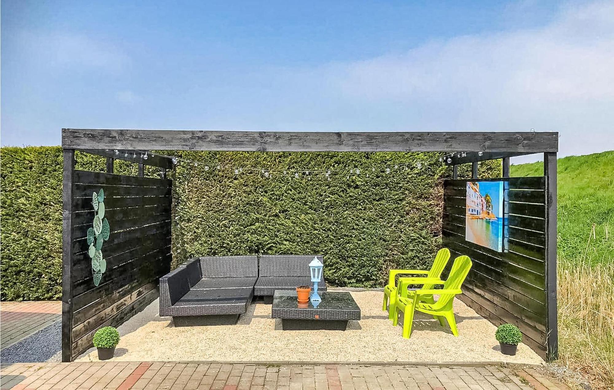 Beautiful Home In Sint-Annaland With Kitchen Zewnętrze zdjęcie